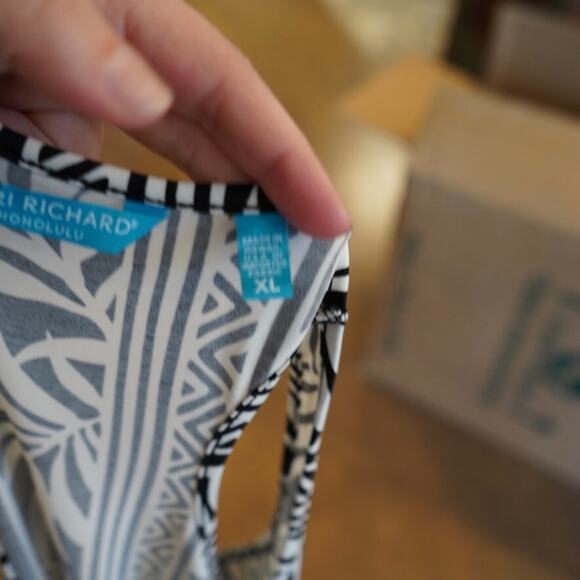 Tori Richard Maxi Dress Womens XL Black White Tropical Print Hawaiian Scoop Neck - Picture 8 of 9